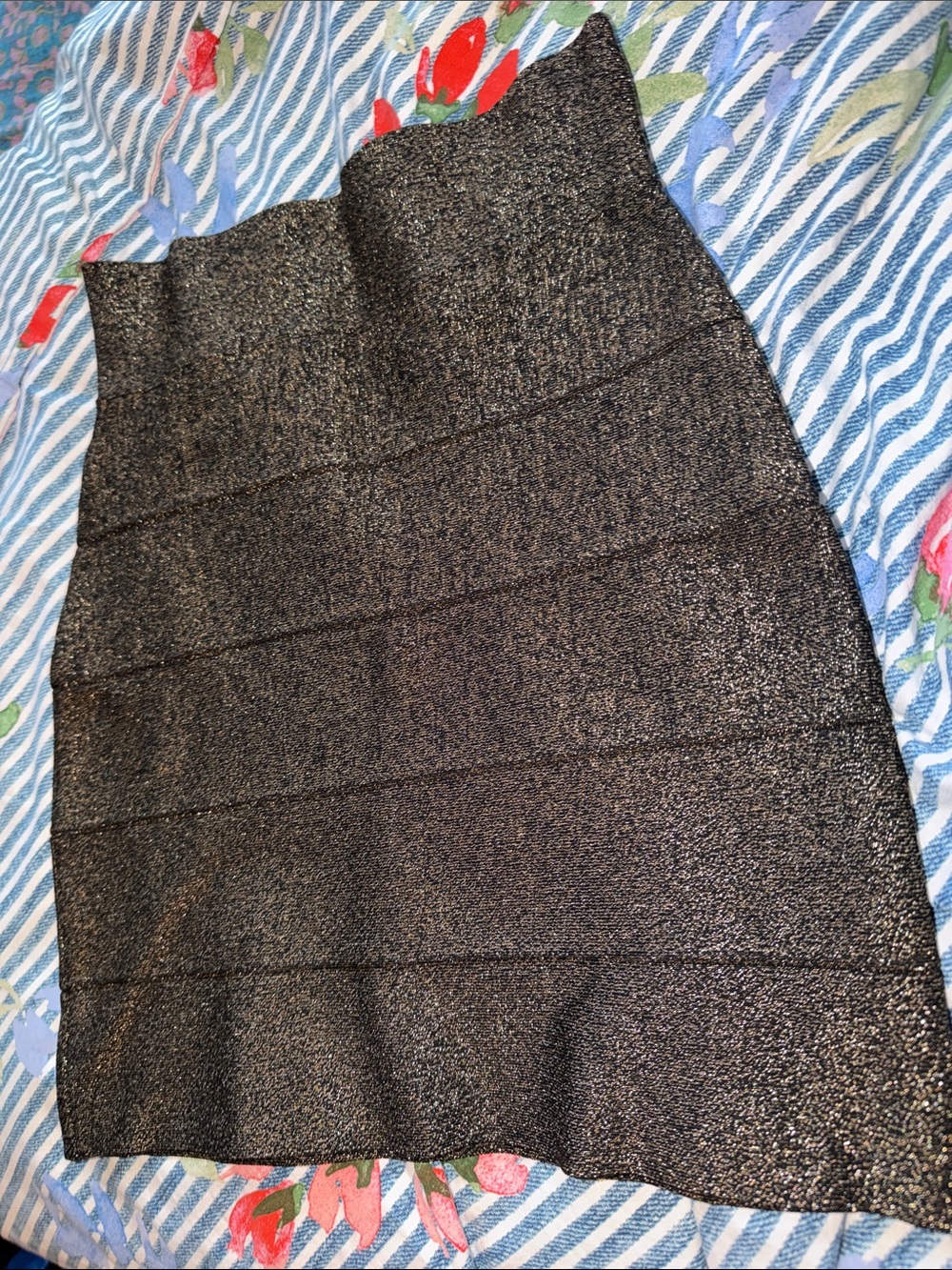 BCBGMaxAzria Black Textured Band Pencil Skirt